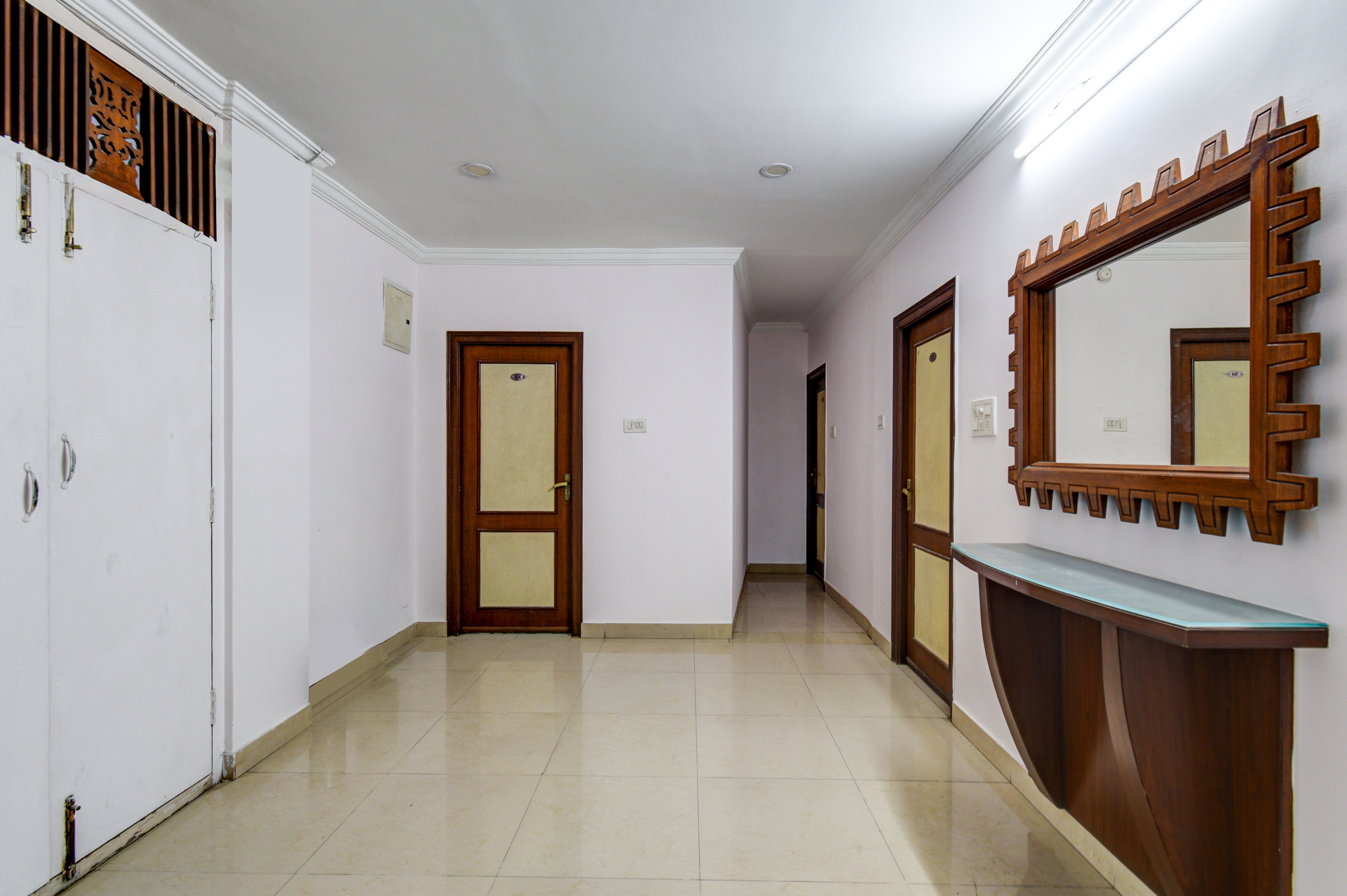 Super Collection O Sharath City Mall Formerly Delight Inn Gachibowli in Hyderabad