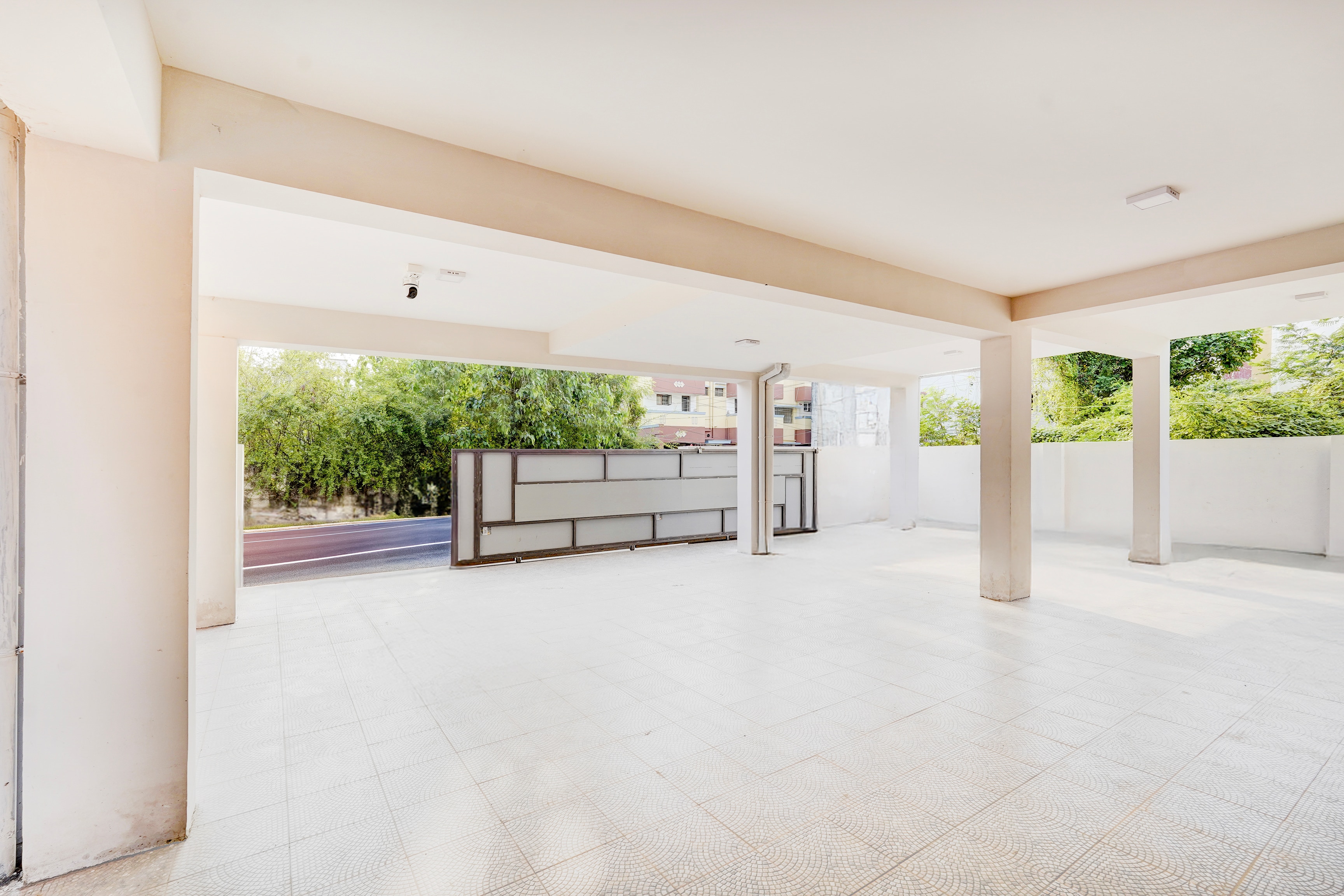 Super Collection O Sholinganallur Chennai Formerly Nimalan Residenc in Chennai