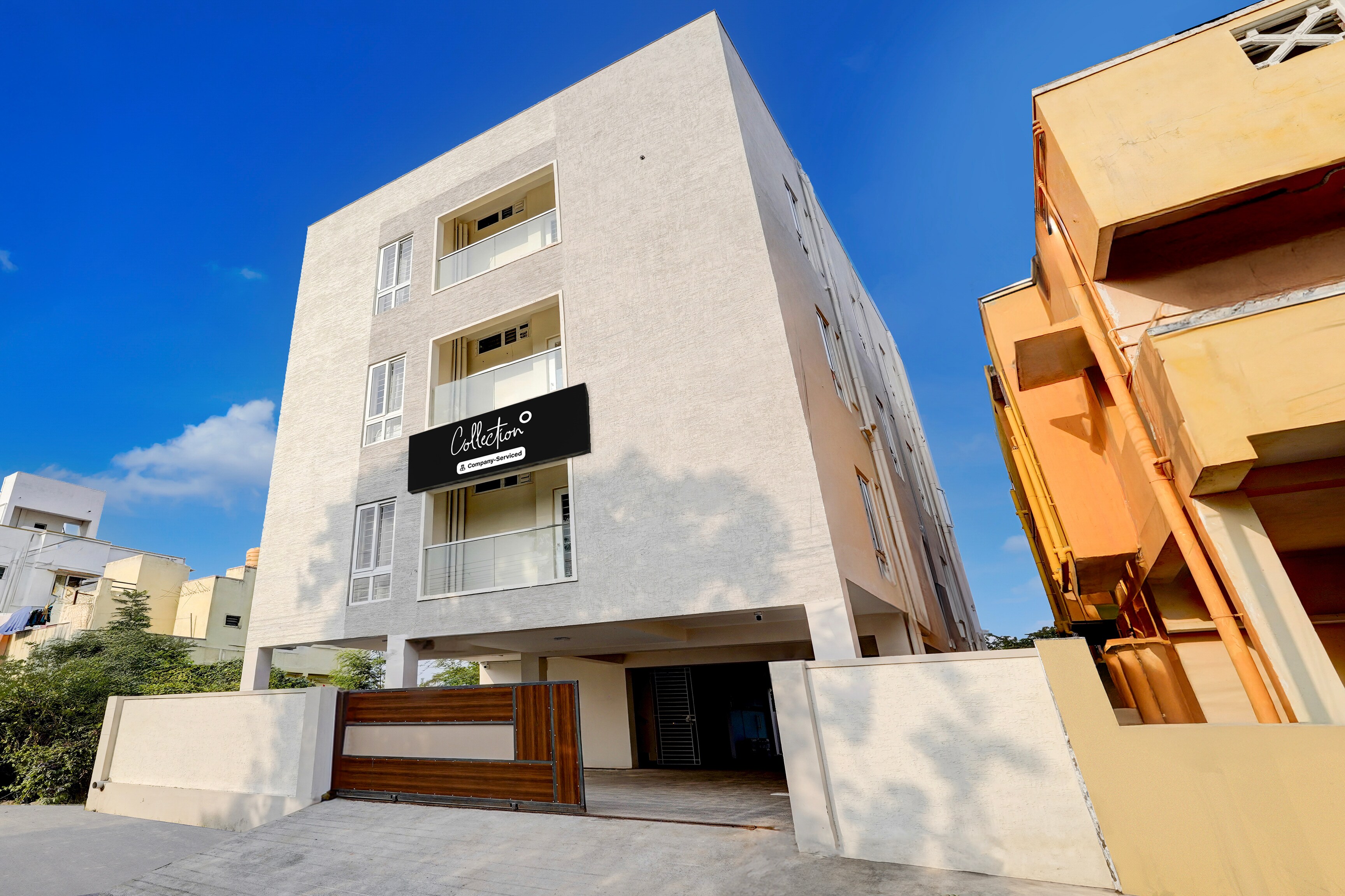 Super Collection O Sholinganallur Chennai Formerly Nimalan Residenc in Chennai