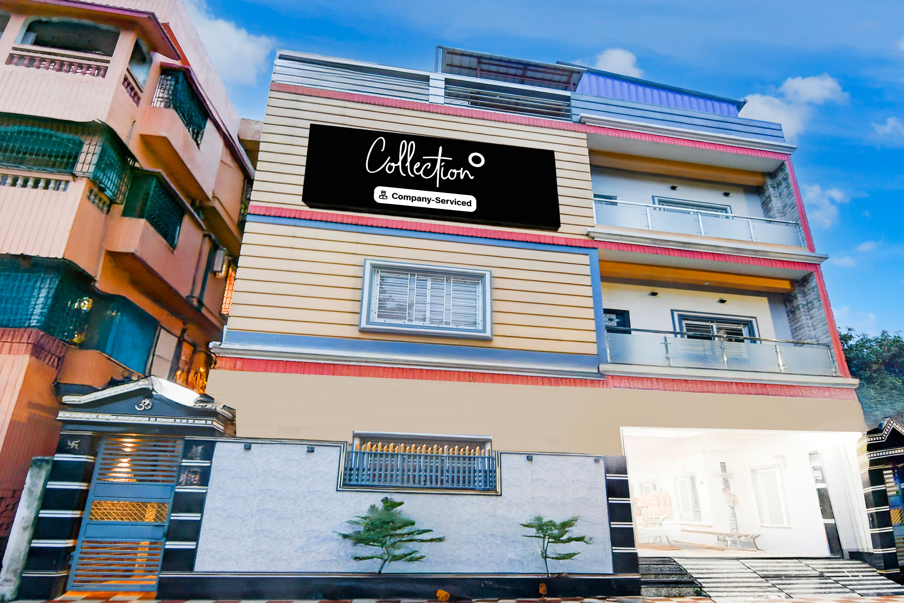 Super Collection O Shyam Bazar Metro Station in Kolkata