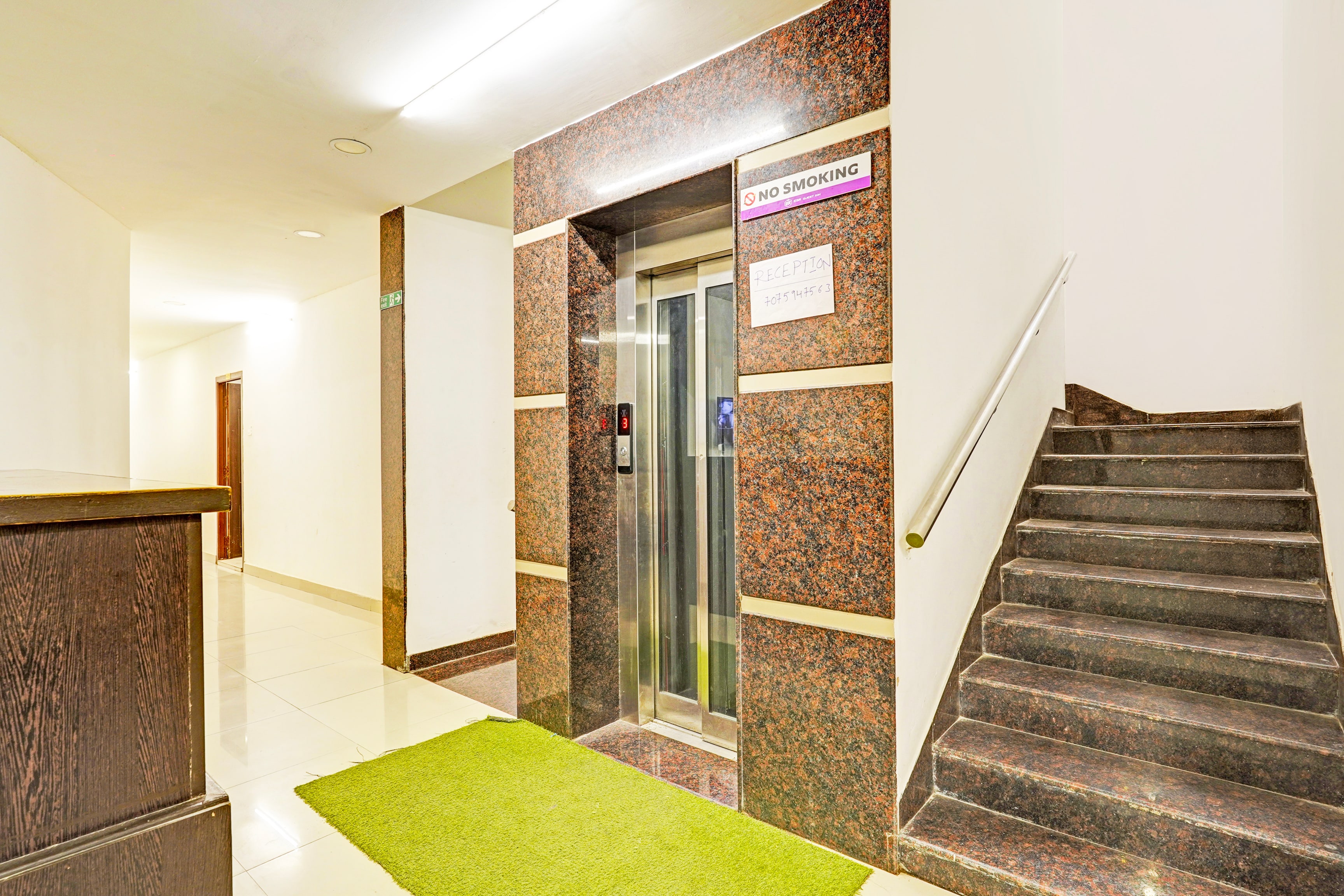 Super Collection O Vanamthopu Center Nellore Formerly ESR Guest Inn in Nellore