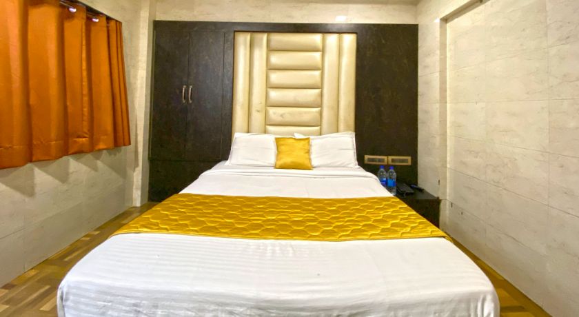 Hotel Karishma in Mumbai