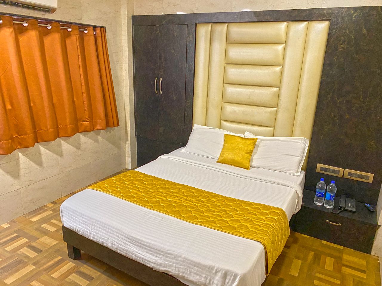 Hotel Karishma in Mumbai